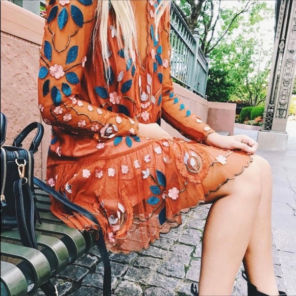 Free People Dresses & Skirts - RARE Free people blogger fav hearts are wild dress